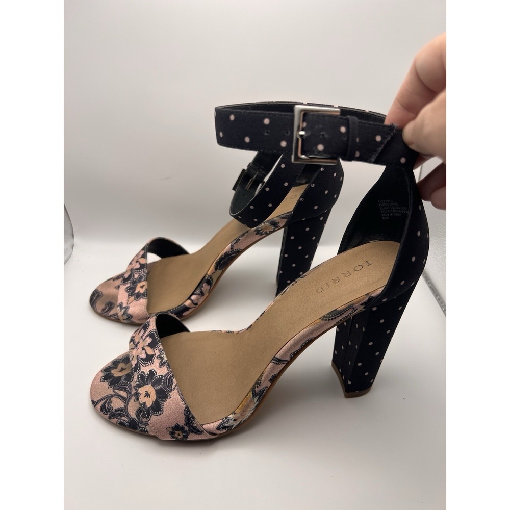 Torrid Pink Black Paisley Floral Dot 2-Strap Chunky Heels Sandals Size 10W